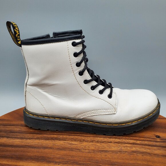 Dr. Martens Shoes - Dr Martens Zavala Boots Women's 5 White Side Zip Lace Up Comfort Combat Booties
